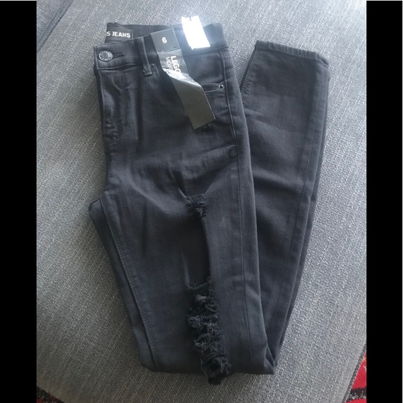NWT Express Mid-rise Distressed Skinny Jean 6R - Picture 1 of 5